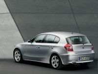 BMW 1 Series 2004 photo