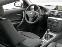 BMW 1 Series 2004 photo
