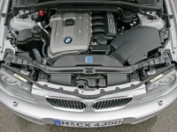 BMW 1 Series 2004 photo
