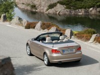 BMW 1 Series Cabriolet photo