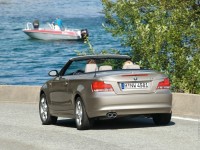 BMW 1 Series Cabriolet photo