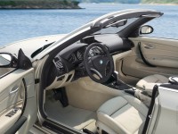 BMW 1 Series Cabriolet photo