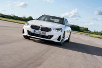 BMW 2 Series Coupe photo