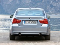 BMW 3 Series 2008 photo
