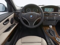 BMW 3 Series 2008 photo
