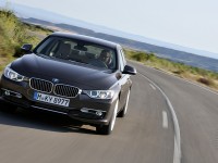 BMW 3 Series 2011 photo