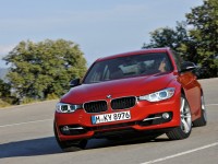 BMW 3 Series 2011 photo