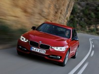 BMW 3 Series 2011 photo