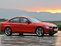 BMW 3 Series 2011 photo