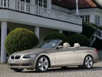 BMW 3 Series Cabriolet photo