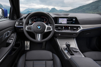 BMW 3 Series photo