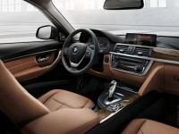 BMW 5 Series Touring 2013 photo