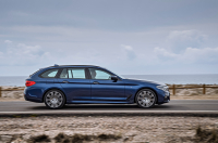 BMW 5 Series Touring G30 photo