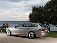 BMW 5 Series Touring F10 photo