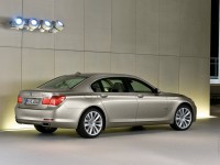 BMW 7 Series 2008 photo