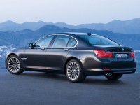 BMW 7 Series 2008 photo