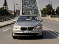 BMW 7 Series 2008 photo