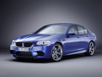 BMW M5 2011 photo