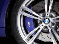 BMW M5 2011 photo