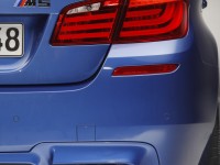 BMW M5 2011 photo