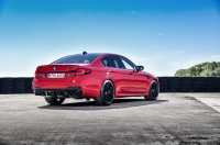 BMW M5 photo