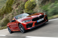 BMW M8 Cabrio photo