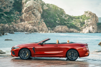 BMW M8 Cabrio photo
