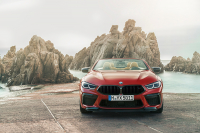 BMW M8 Cabrio photo