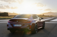 BMW M8 Gran Coupe photo