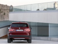 BMW X3 2010 photo
