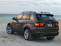 BMW X5 2010 photo