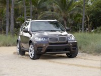 BMW X5 2010 photo