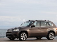 BMW X5 2010 photo