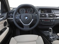 BMW X5 2010 photo